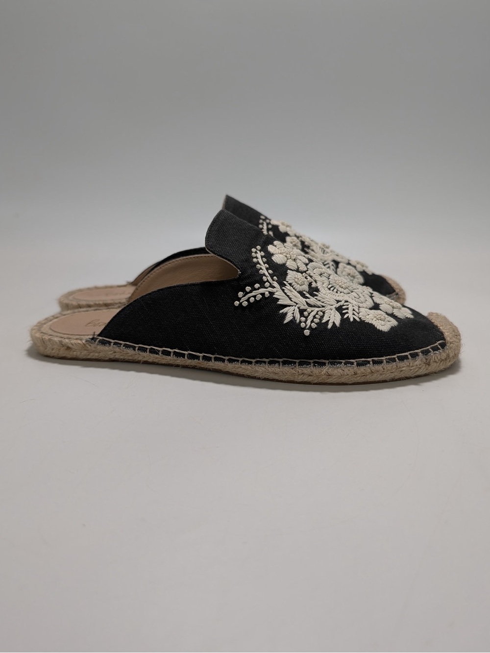 Boden Floral Embroidered Espadrille Mules